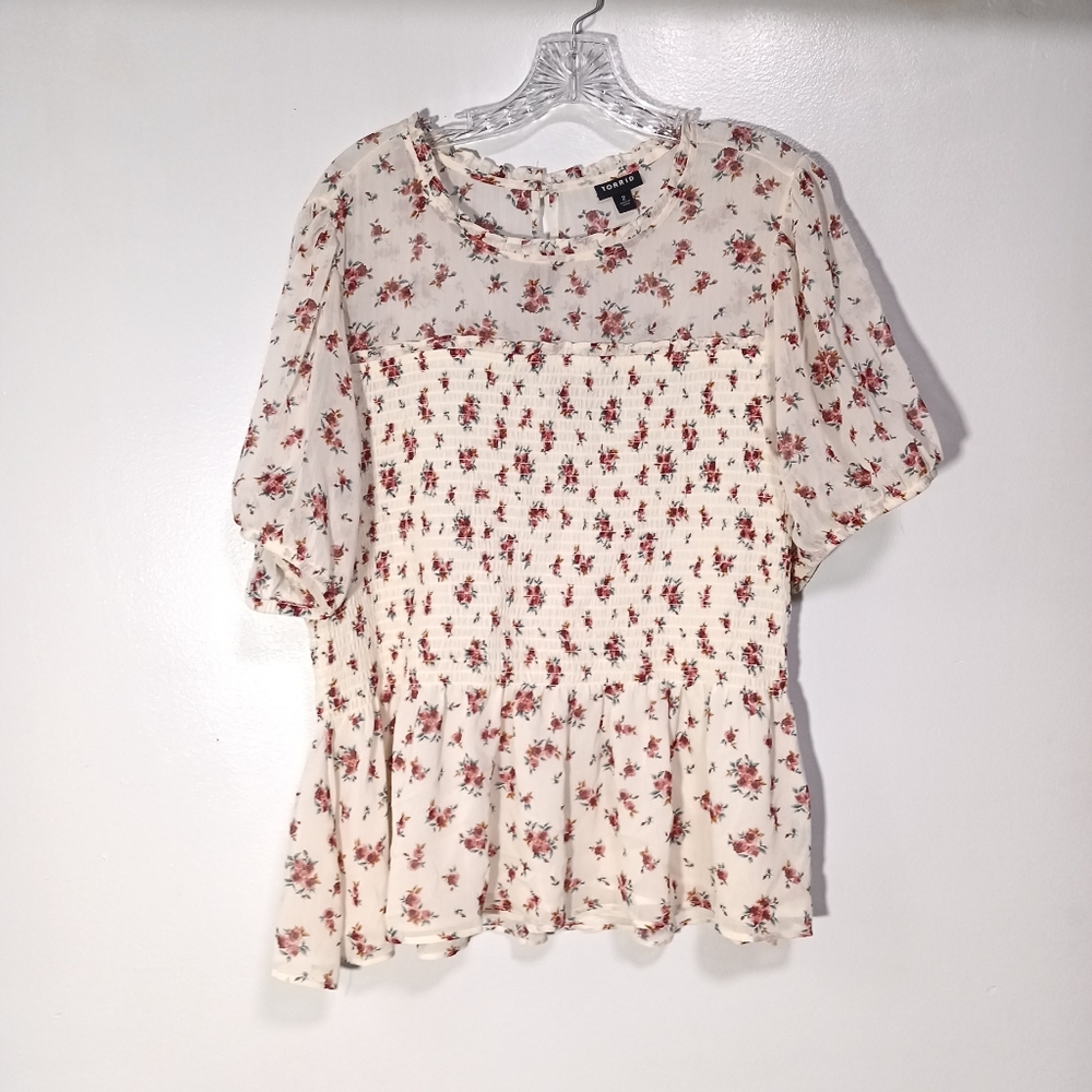 Torrid Pink and Cream Blouse with Elegant Design